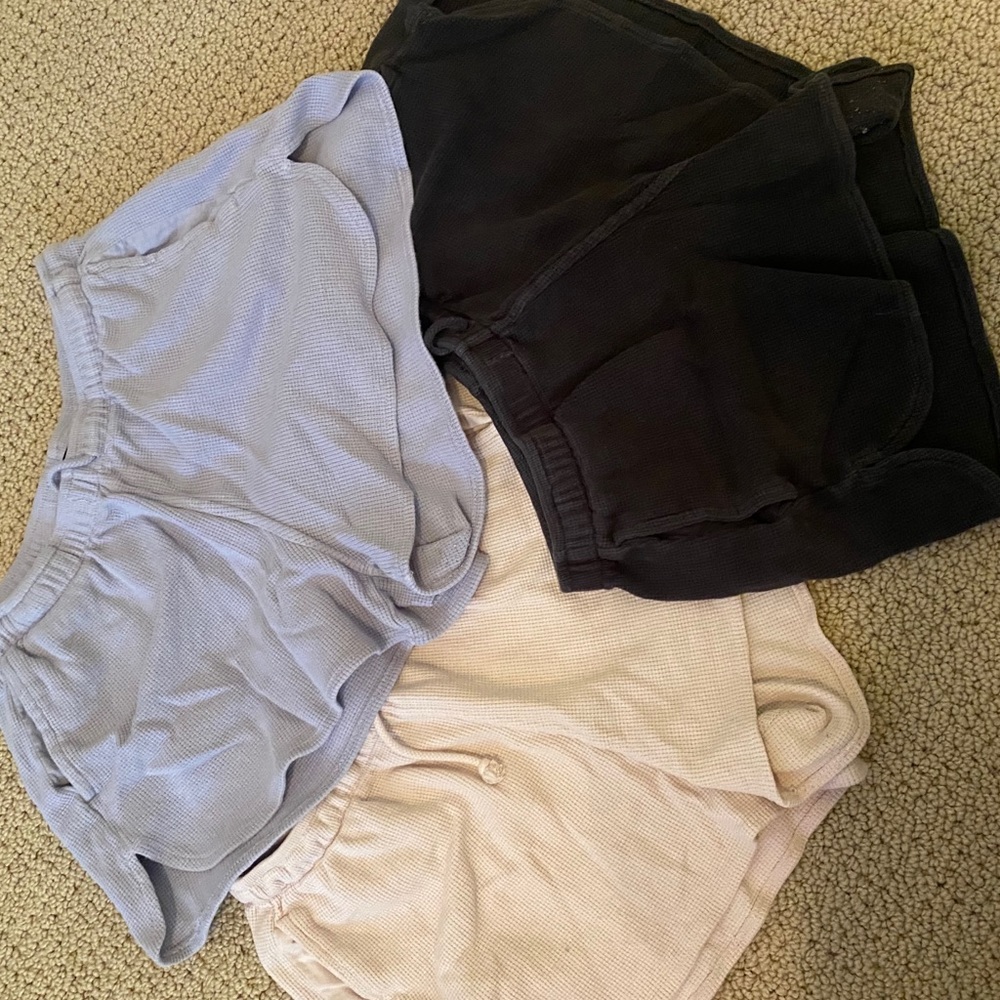 BUNCH! Brand melville shorts!